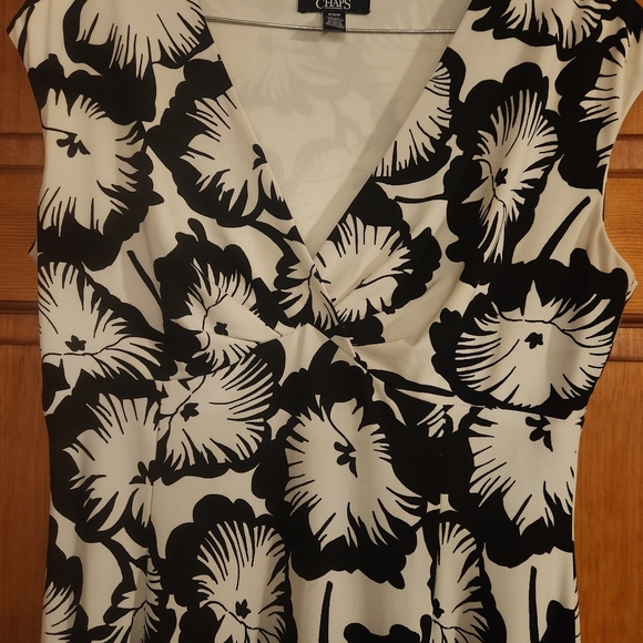 Chaps Black and White Floral Knee Length Dress Size Medium - Picture 6 of 6